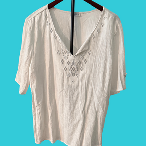 Susan Graver White Embroidered Blouse